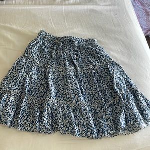 Princess polly size 0 blue and white flower skirt